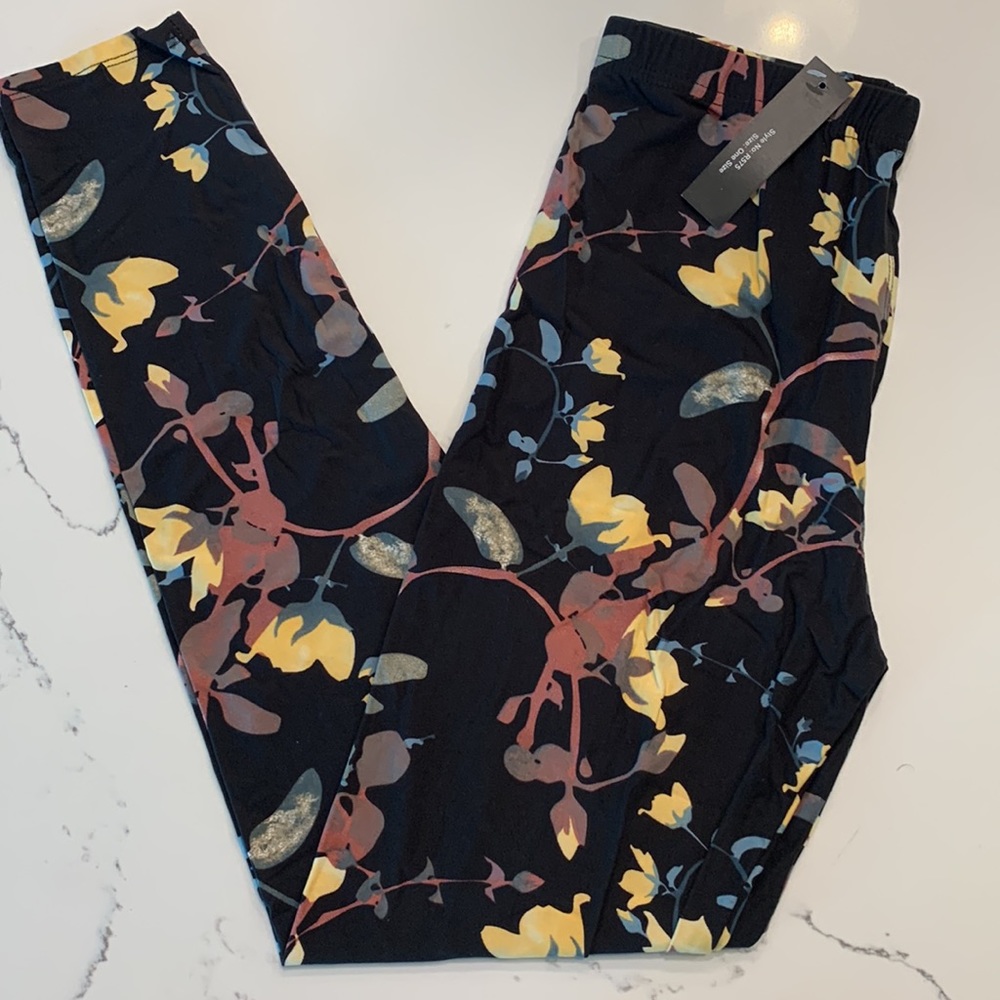 Watercolor floral leggings butter soft and gorgeous